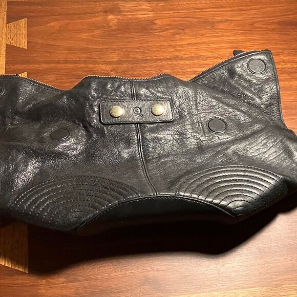 Alexander McQueen Manta Clutch - Picture 3 of 7